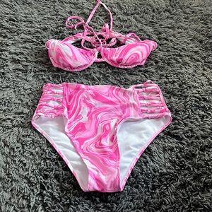 High waisted bottoms, underwire top